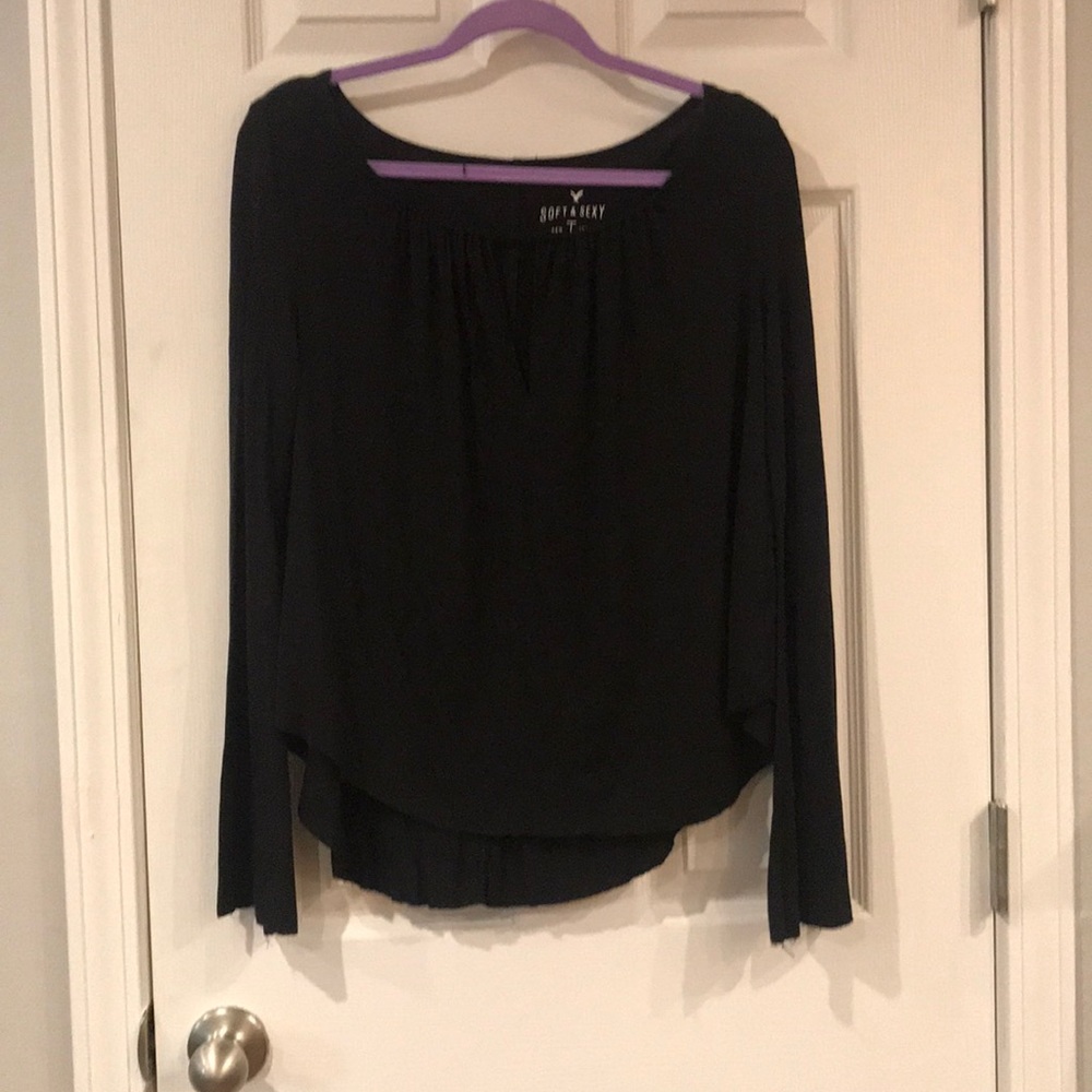 Long sleeved black shirt